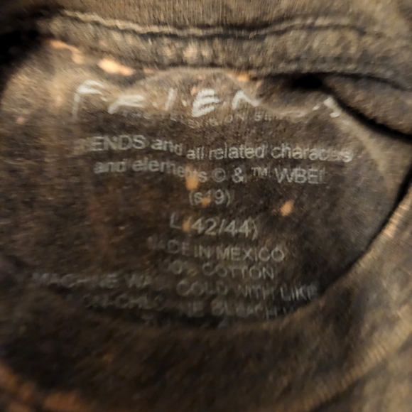 FRIENDS Tv Show Distressed  Tie Dye  Custom T-Shirt Size Large - Picture 3 of 4